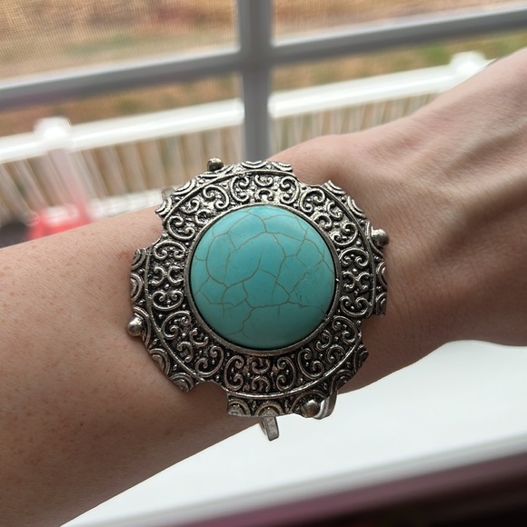 Bracelet - Picture 2 of 3